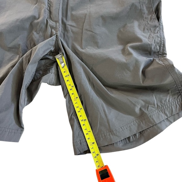 L.L.Bean Comfort Trail Shorts Women’s Size 10 Brown Nylon Stretch Hiking Outdoor - Picture 11 of 12